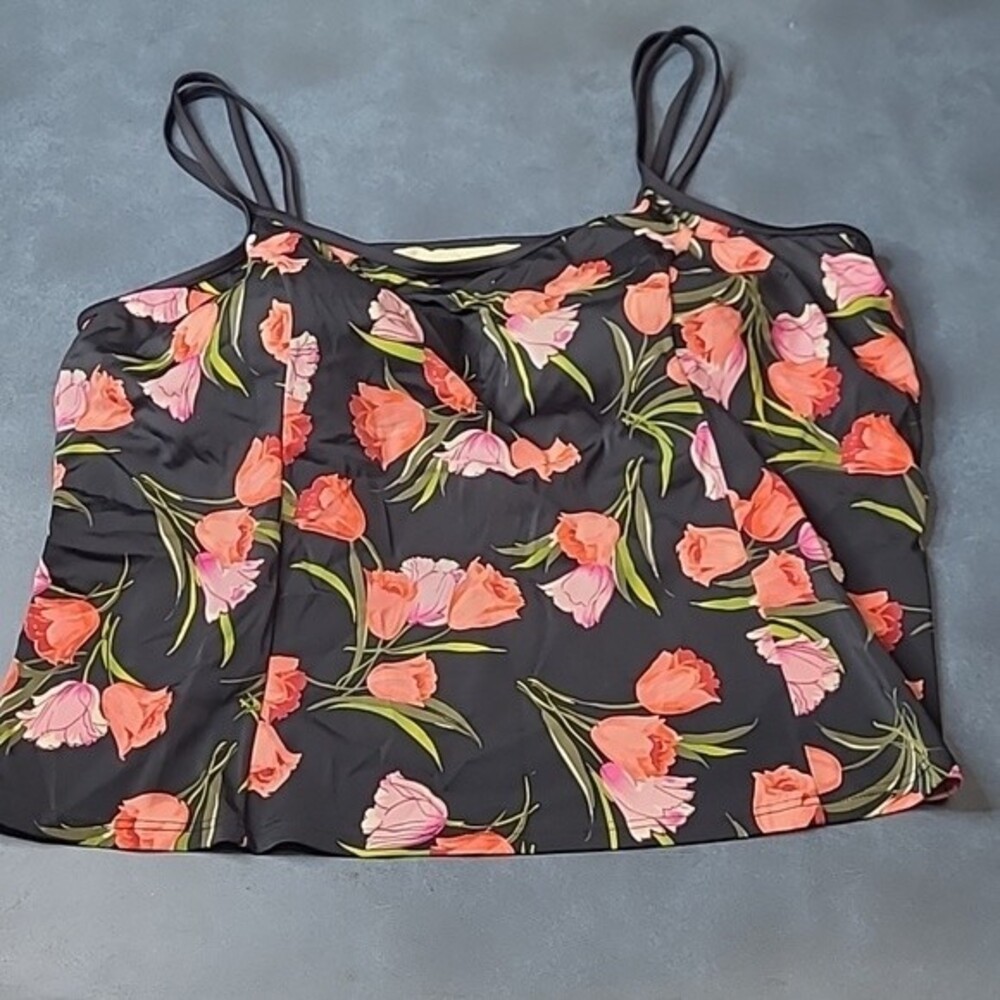 It Figures Black floral Plus Size Tikini Top 22W